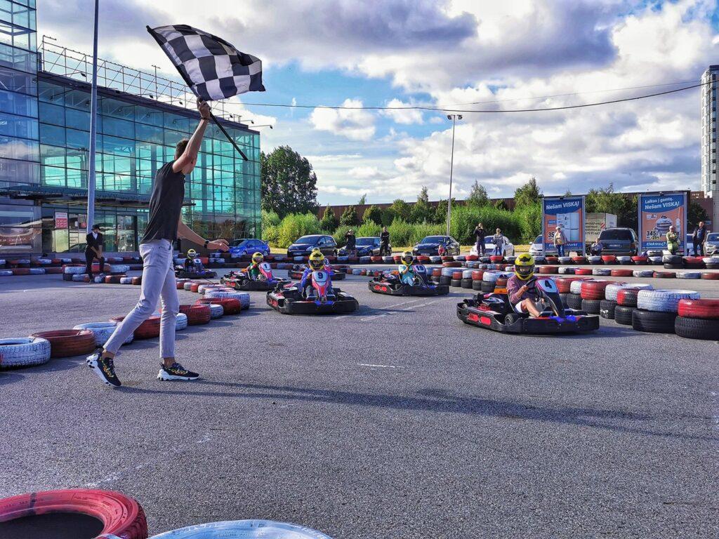 Kartingistų būrelis Mažeikiuose