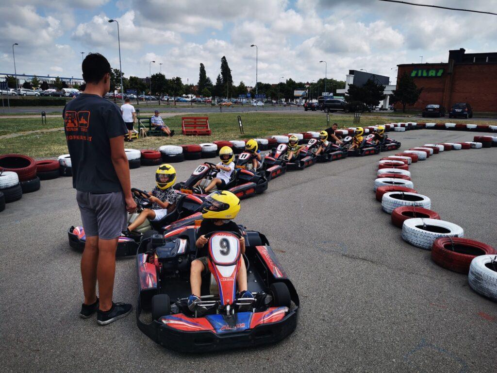 Kartingistų būrelis Mažeikiuose
