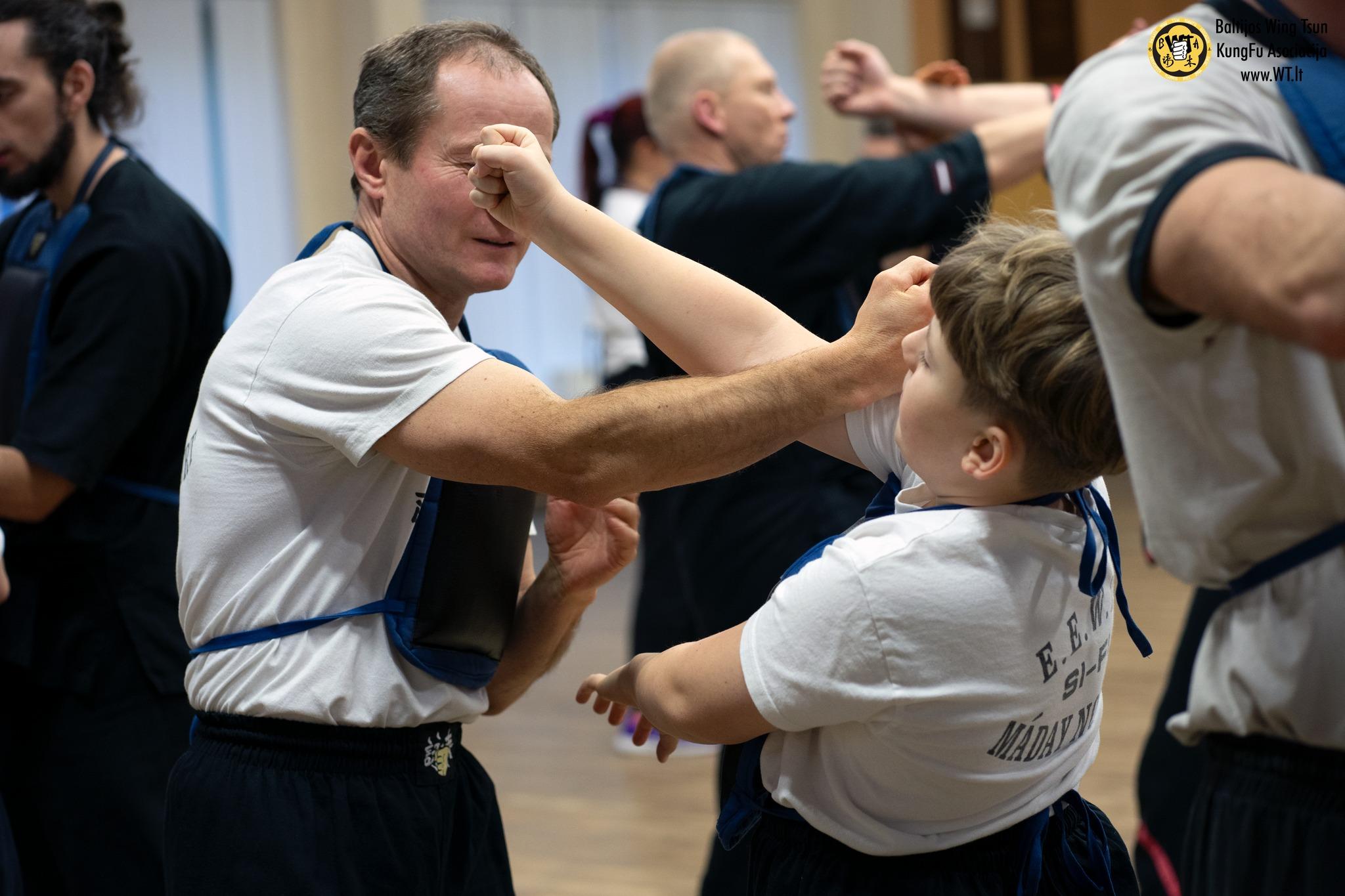 Wing Tsun KunFu treniruotės Vilniaus Naujamiesčio – Senamiesčio klube