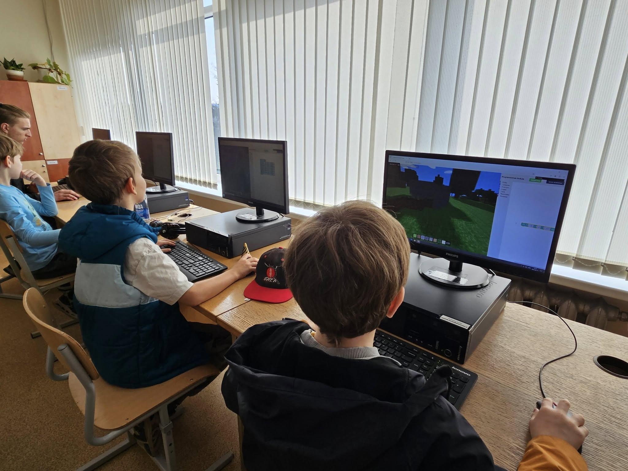 Programavimas mokykloje | Išmanantys