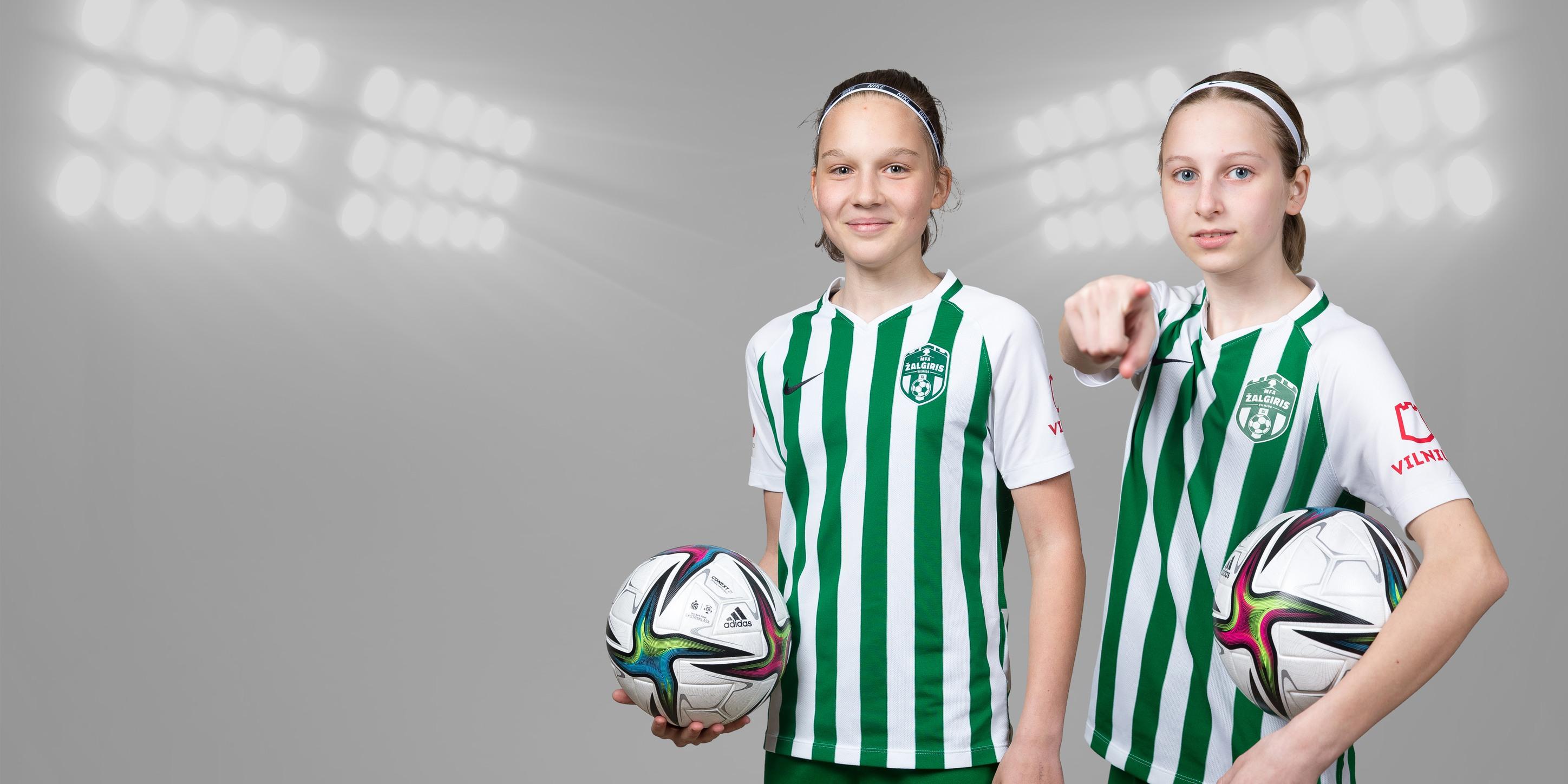 Futbolo treniruotės mergaitėms: WU13 + WU10