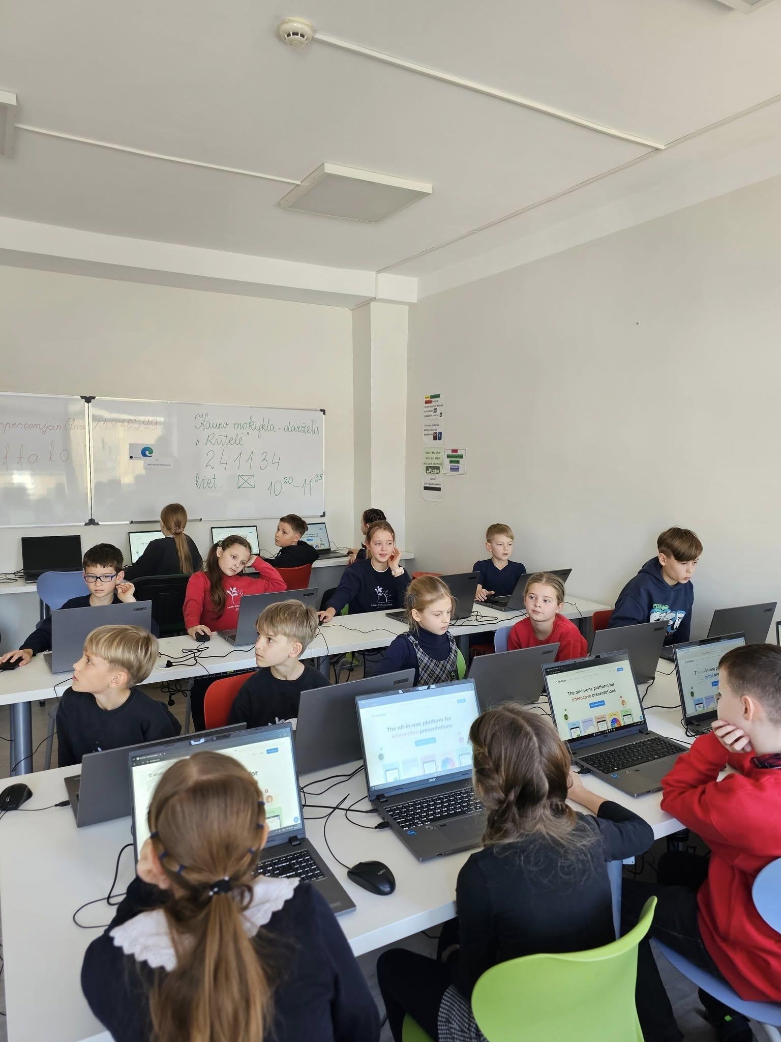 Programavimas mokykloje | Išmanantys