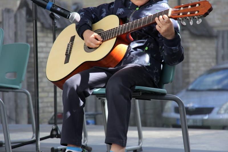 Gitara II gr.