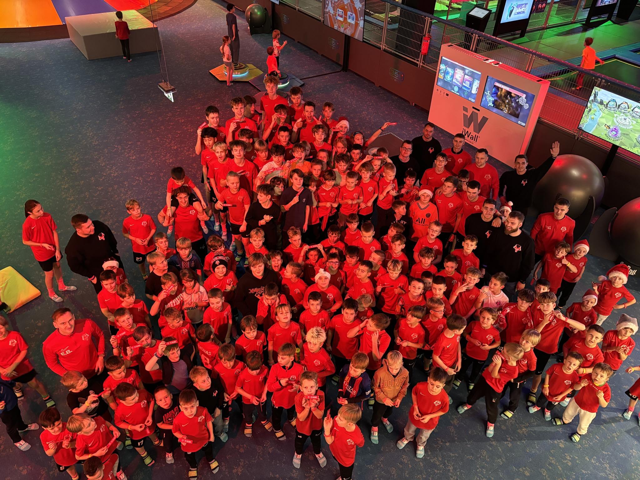 Futbolo treniruotės | Nuo 4m. I grupė (berniukai ir mergaitės) | LOPŠELIS-DARŽELIS "GABIJĖLĖ"
