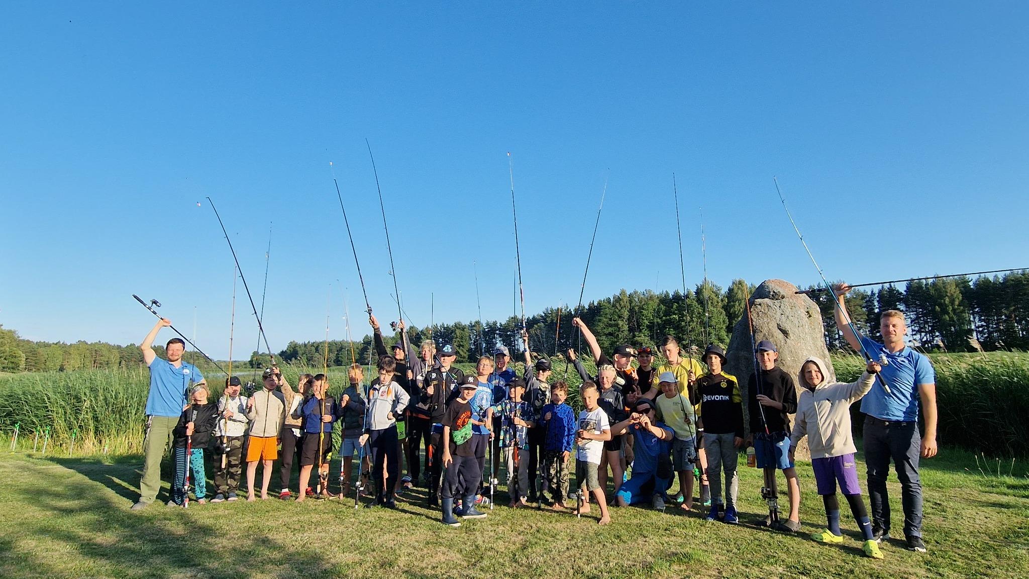 Žvejybos būrelis „Svajonių Žuvis” 3 gr. ?