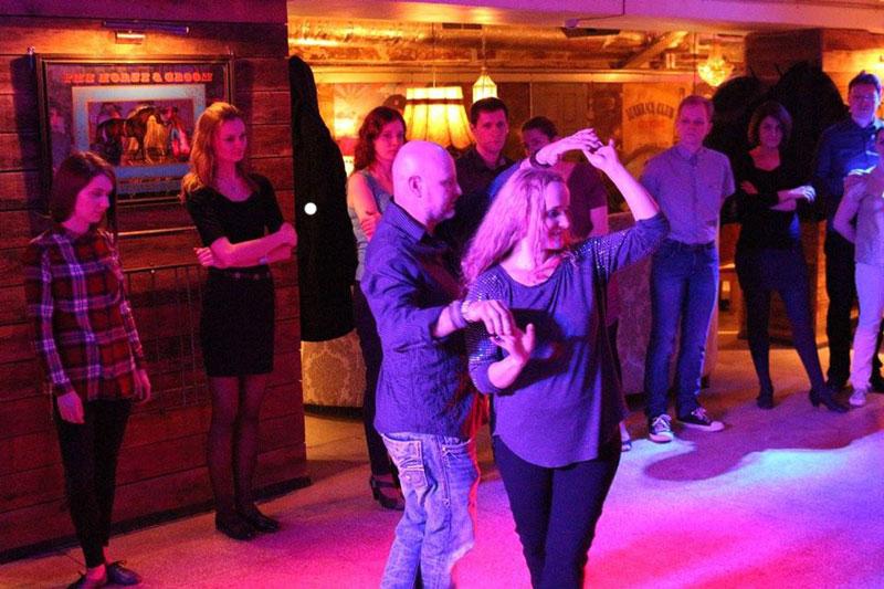 PORINIAI WEST COAST SWING ŠOKIAI | Vadovai Gintarė, Kirill