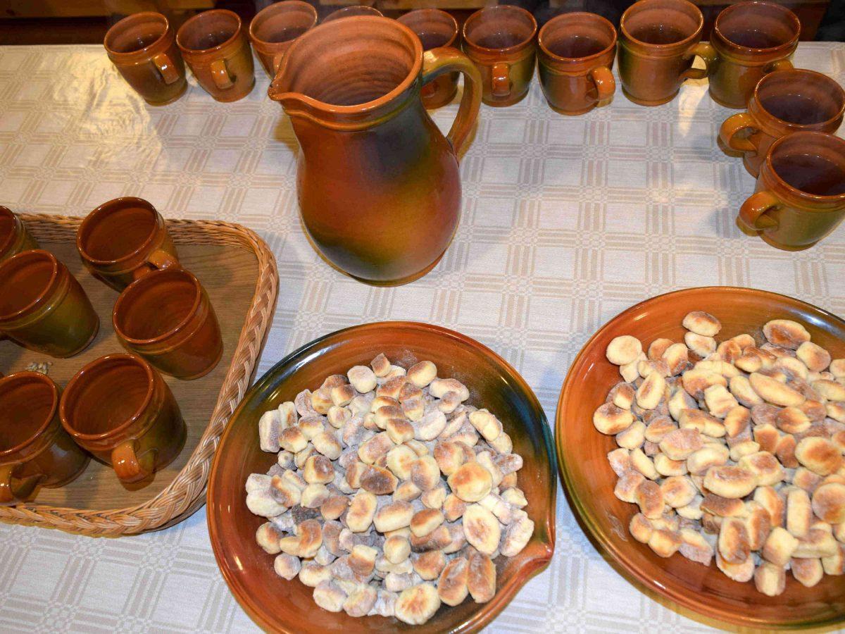 Atbėga elnias devyniaragis
