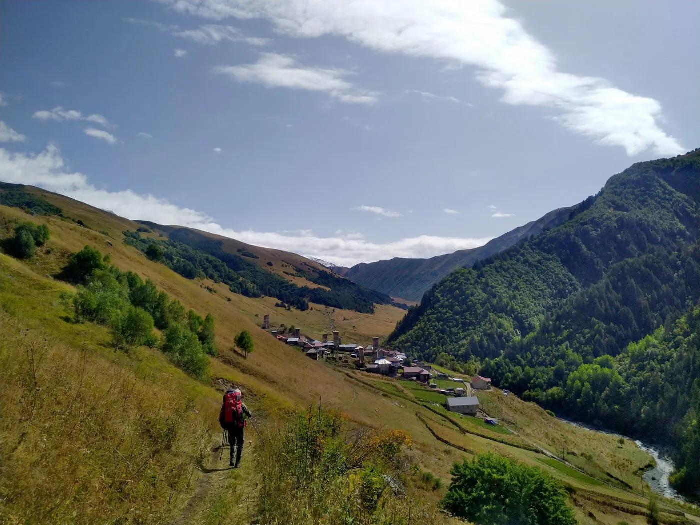 ŽYGIS PĖSČIOMIS | SAKARTVELAS. SVENETIJA, KAZBEKAS (MTSKHETA-MTIANETIJA), KACHETIJA.