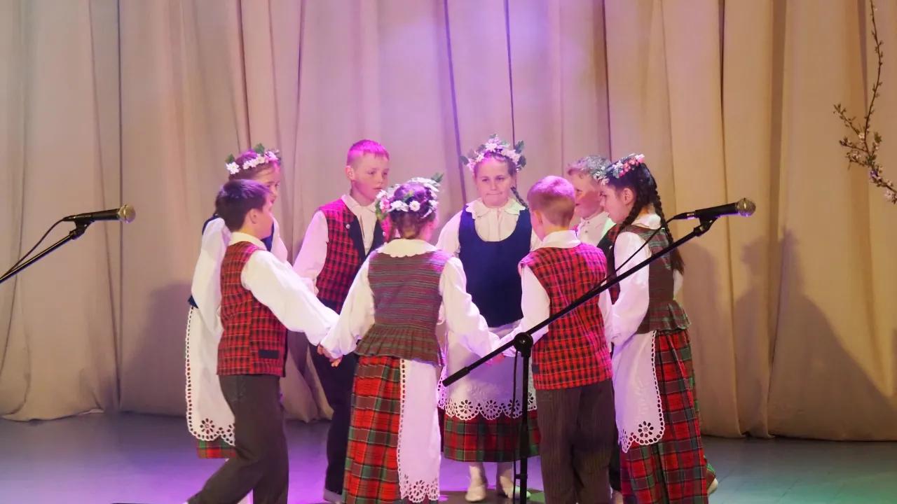 Vaikų šokio grupė „ŽILVITIS“