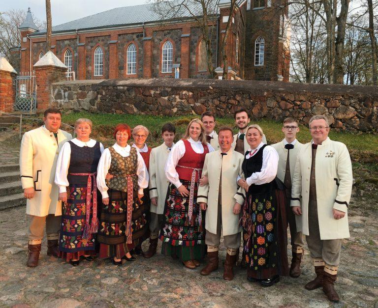 LIAUDIŠKOS MUZIKOS KAPELA „VINGIS“