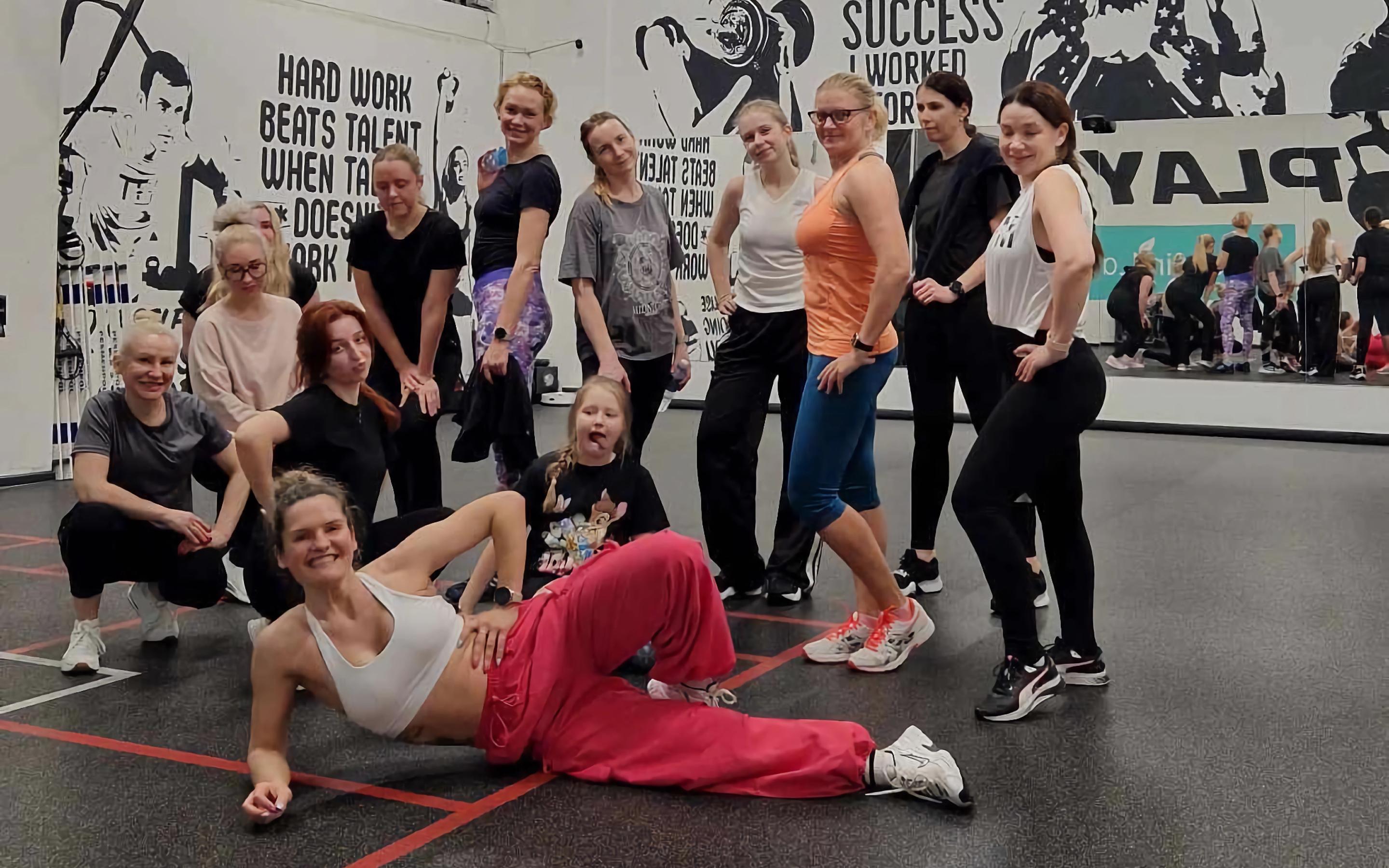 Zumba suaugusiems (Naujokės) | Tren. Diana | Smėlio arena