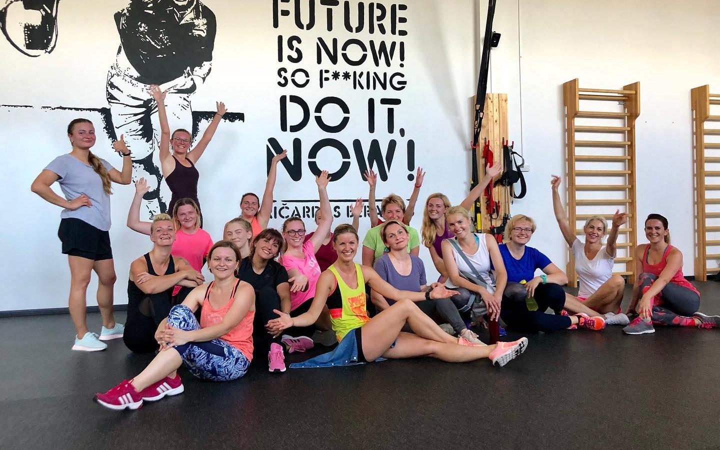 Zumba suaugusiems | Tren. Kamilė | Smėlio arena