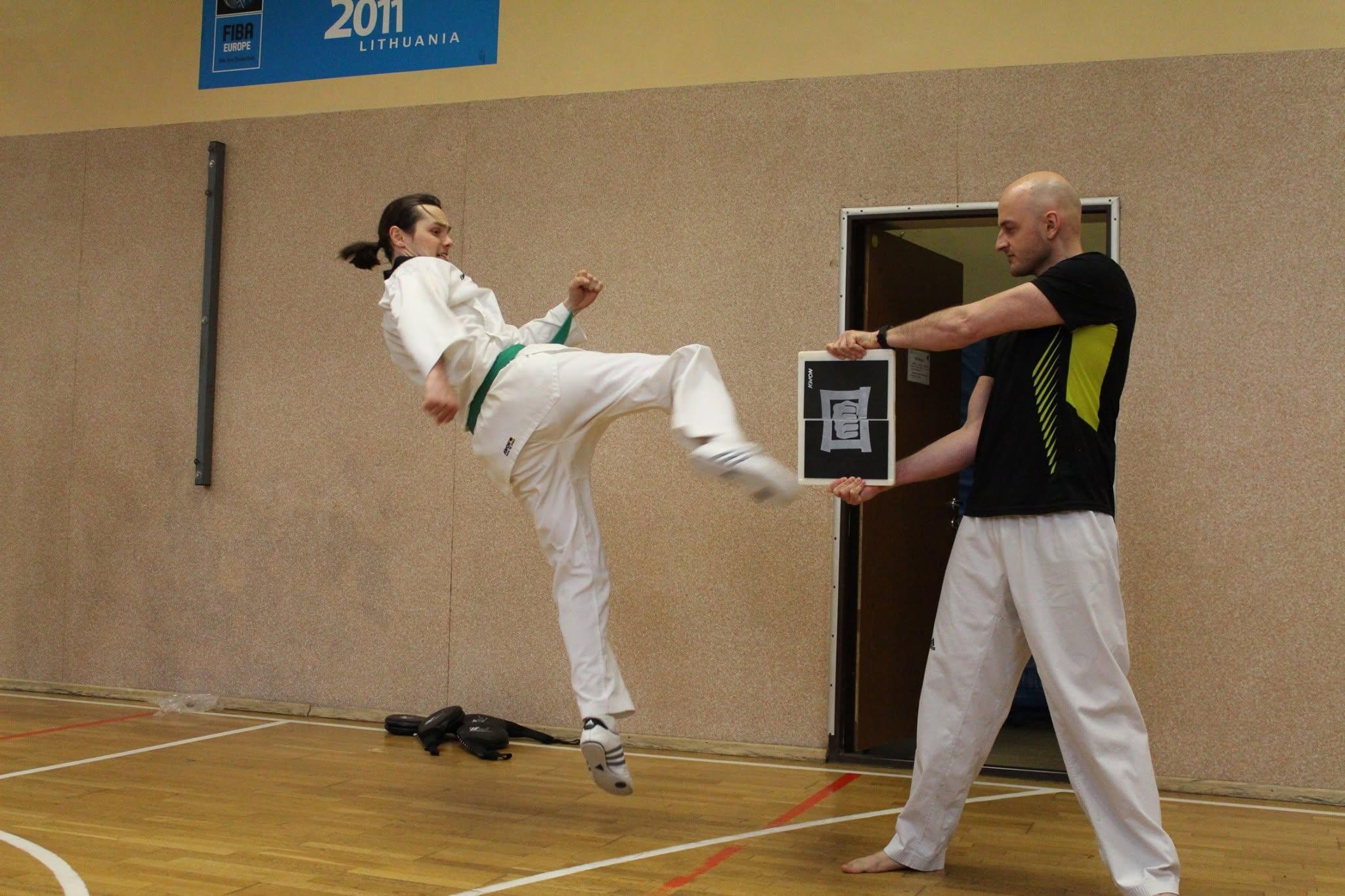 Taekwondo treniruotės | Suaugusių grupė (17+ m.)