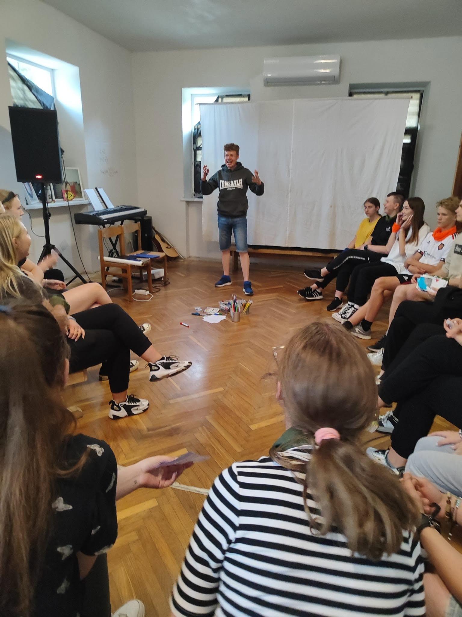 Savanorystė Vaikų ir jaunimo laisvalaikio centre „Aš čia“