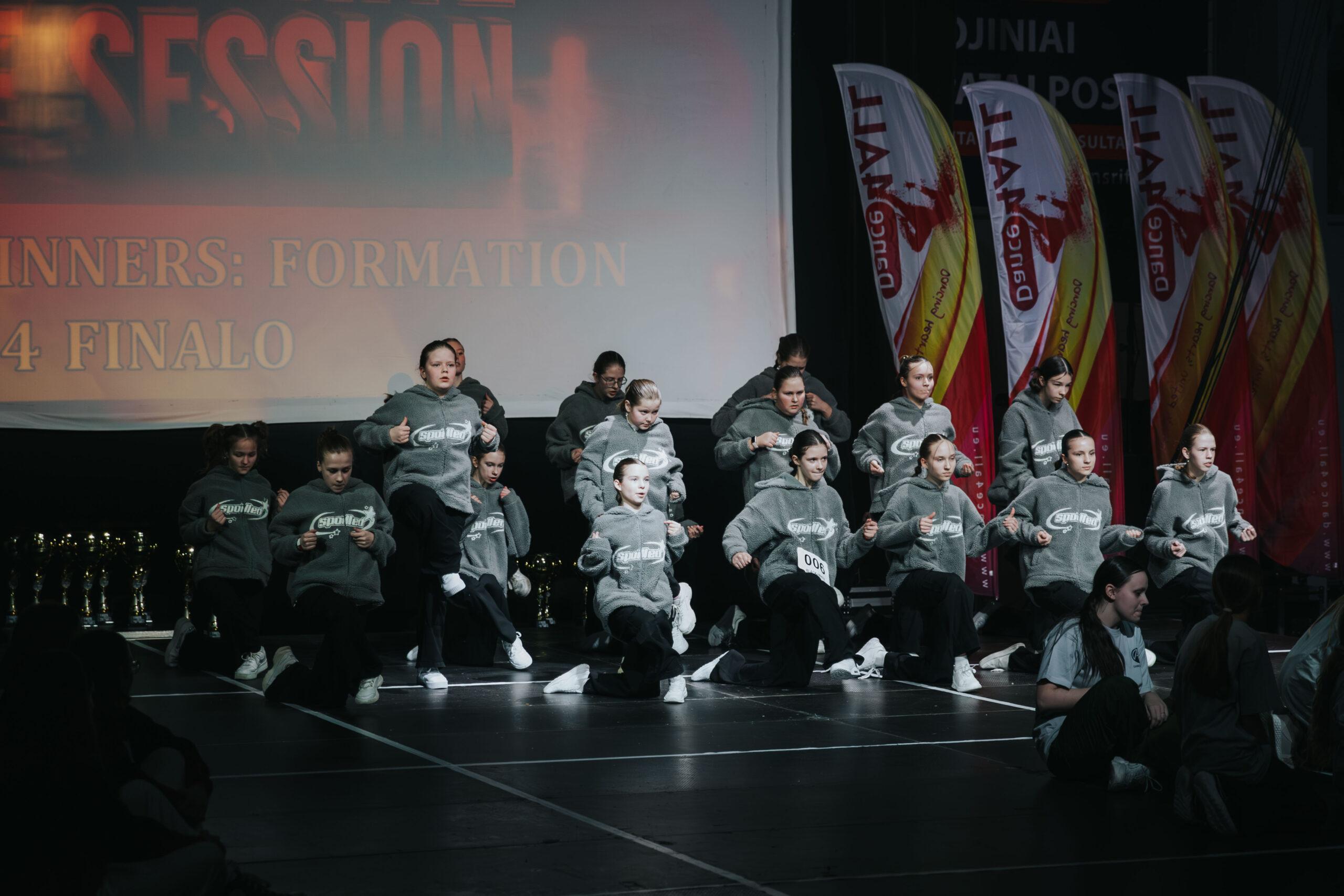 Gatvės šokiai paaugliams