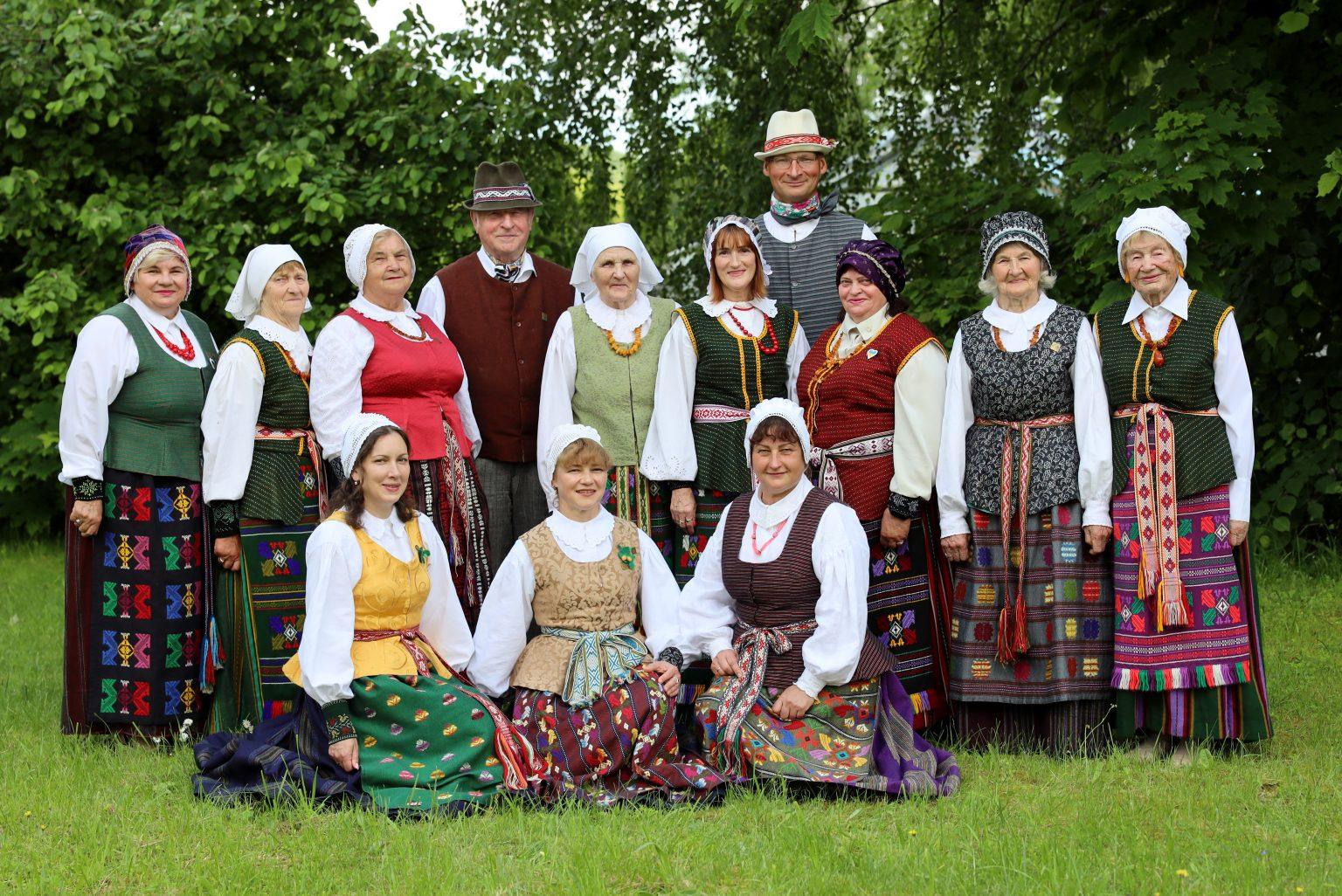 Folkloro ansamblis " Vabalkšnė"