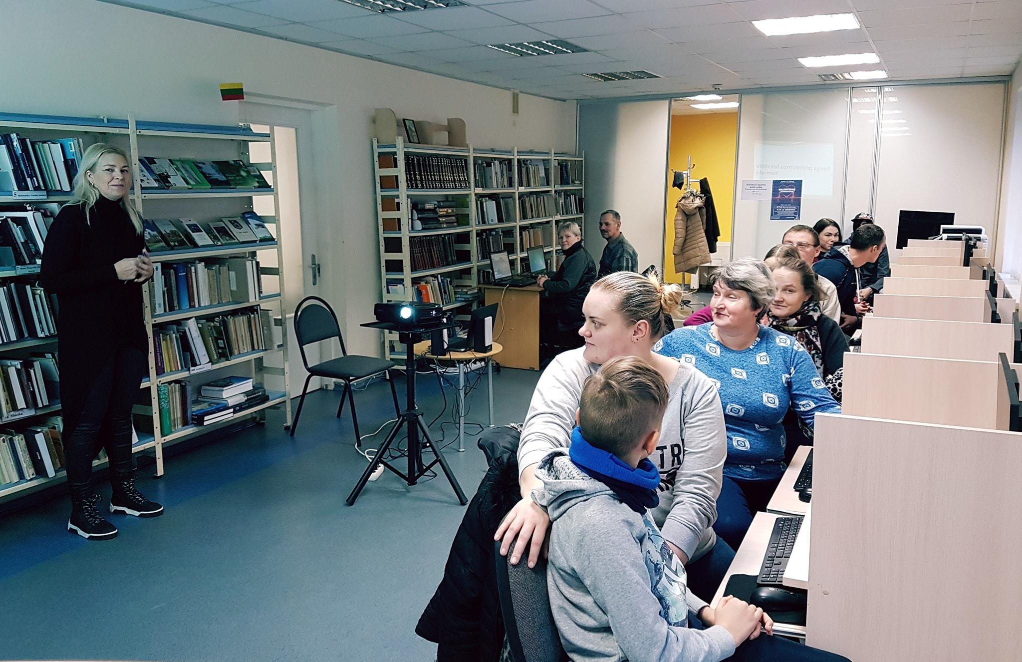 PRADEDANTIESIEMS: MEDIJŲ IR INFORMACINIS RAŠTINGUMAS
