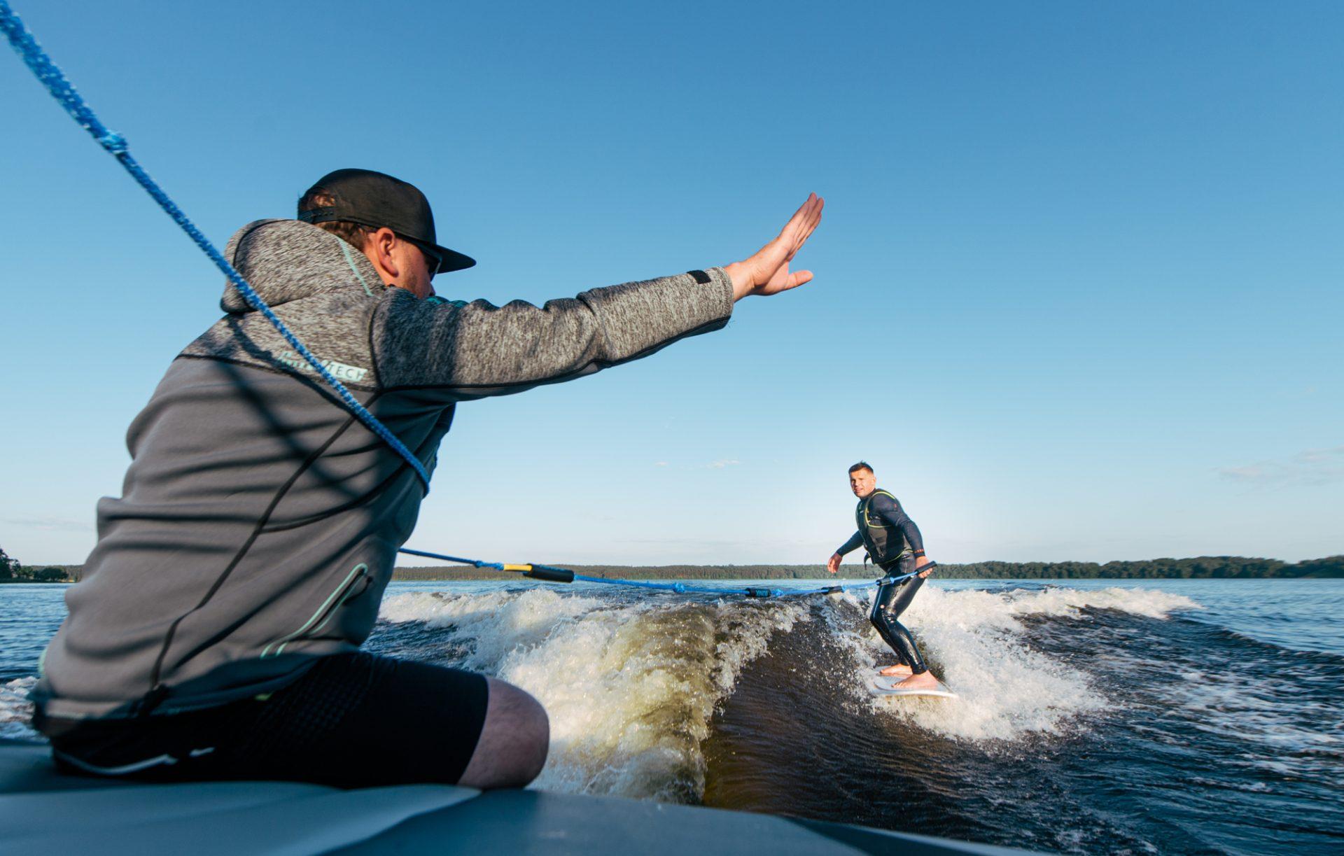 Wakesurfinimo pamoka Kauno mariose