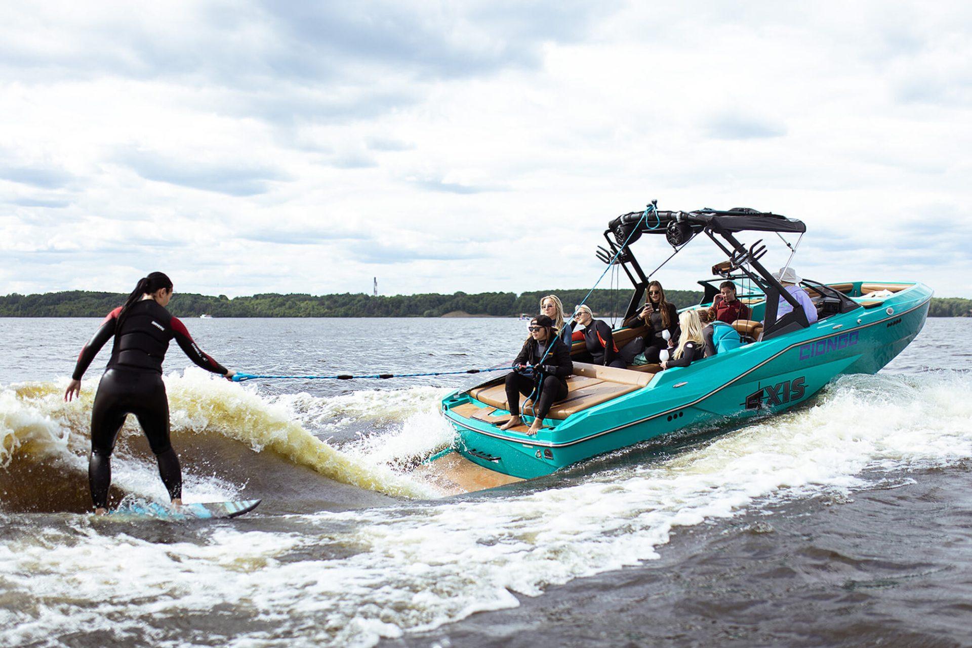 Wakesurfinimo pamoka Kauno mariose