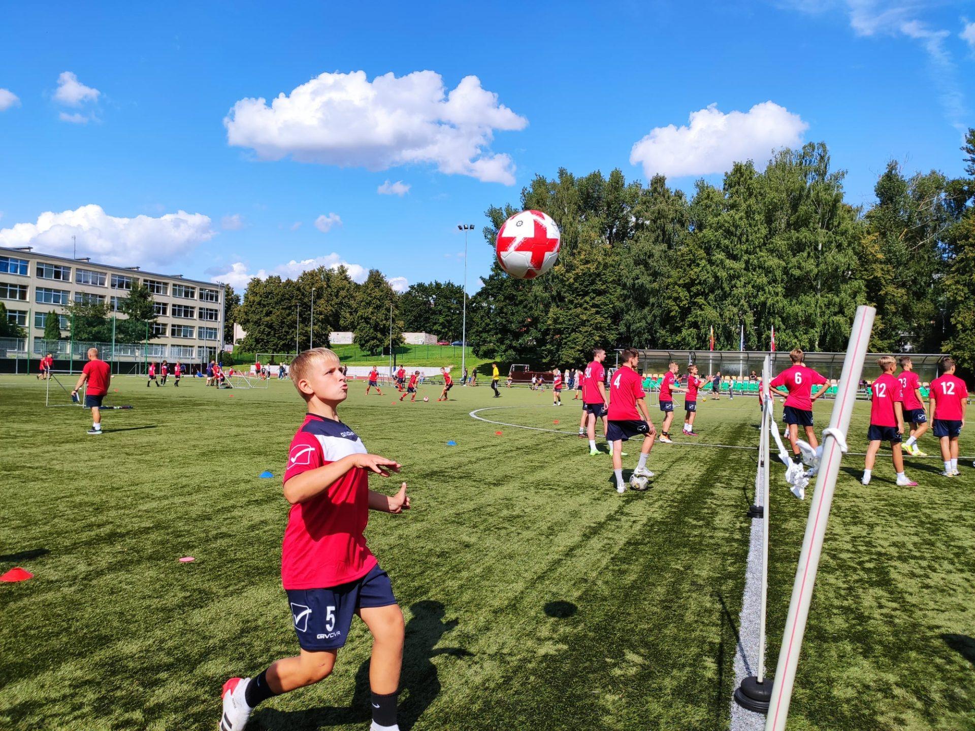 Futbolo treniruotės / U-12