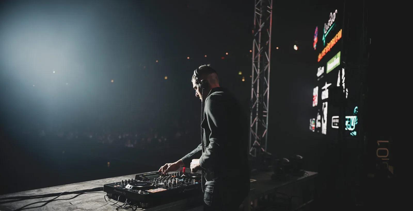 Įgudusio DJ kursas (DJ PRO)