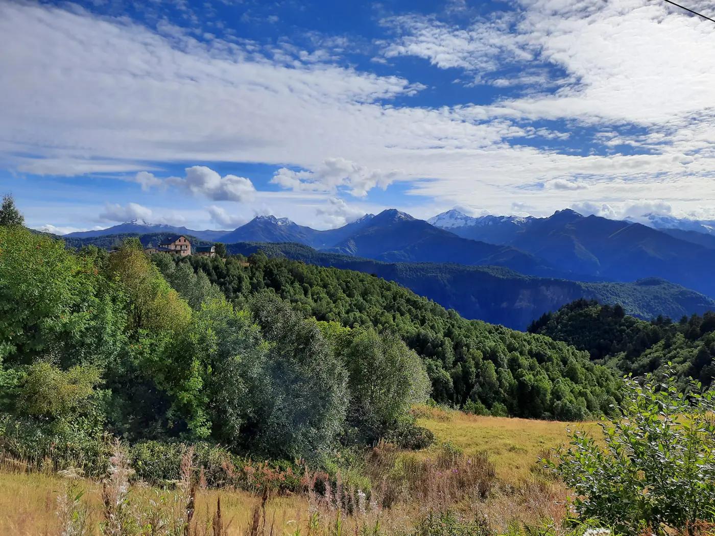 ŽYGIS PĖSČIOMIS | SAKARTVELAS. SVENETIJA, KAZBEKAS (MTSKHETA-MTIANETIJA), KACHETIJA.