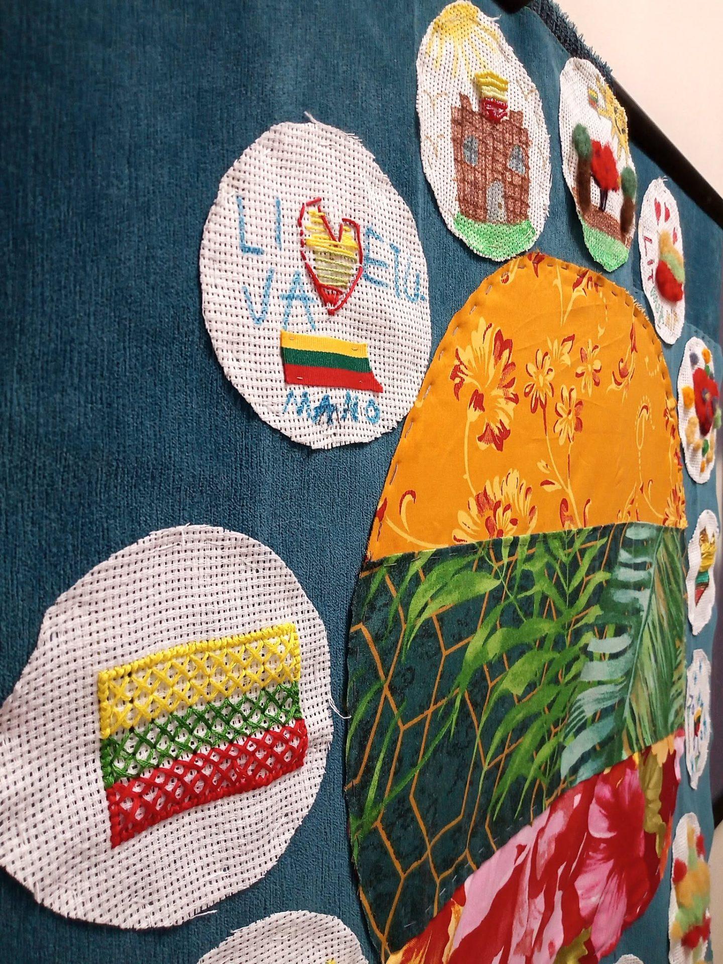 Mados laboratorija - Mano kodas I gr. (7-10m.) Pirm 18:15- 19:45.