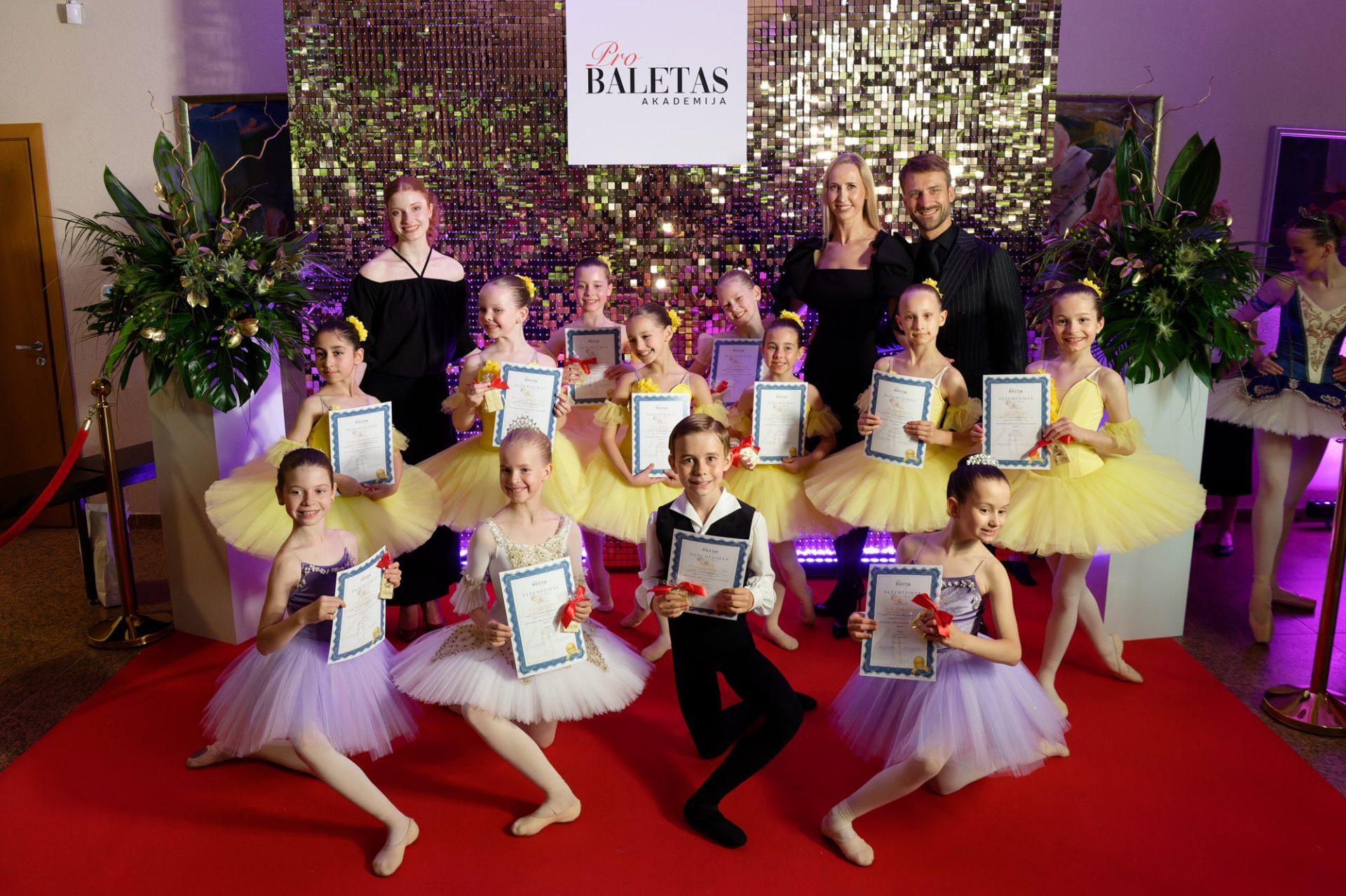 Profesionalaus baleto programa | 9-10 metų amžiaus vaikams (VILNIUS) Pro baletas | akademija