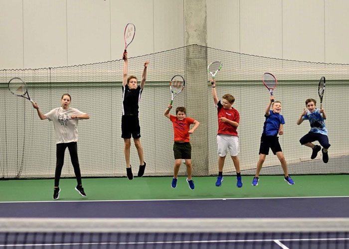 Teniso treniruotės vaikams: 13-17 metų