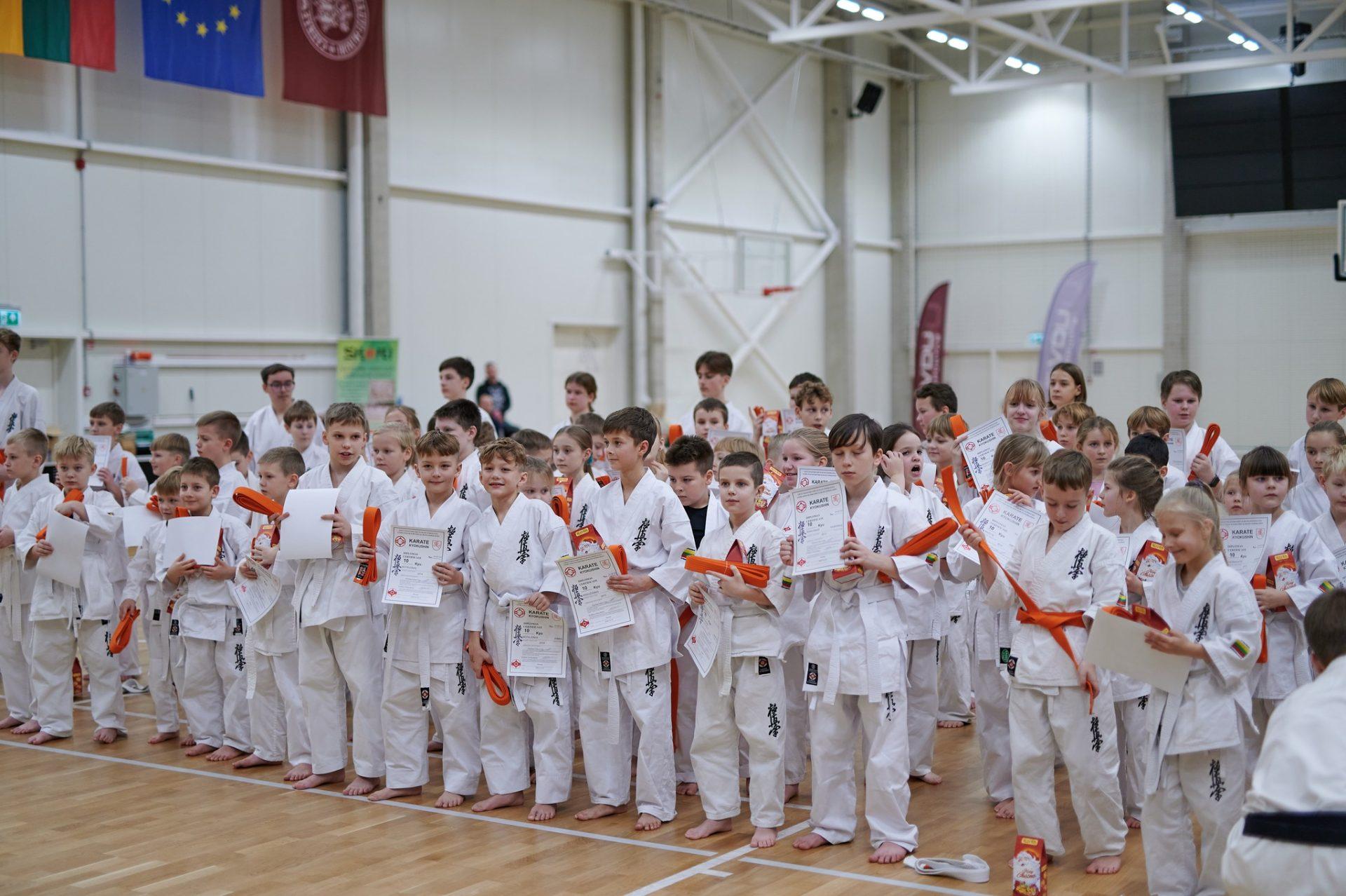 Karate treniruotės | Vaikai (7-8 metų) | Trenerė Lolita