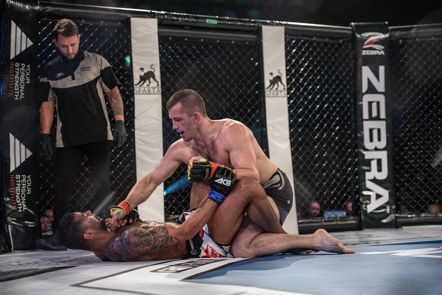 MMA ir kikbokso treniruotės suaugusiems