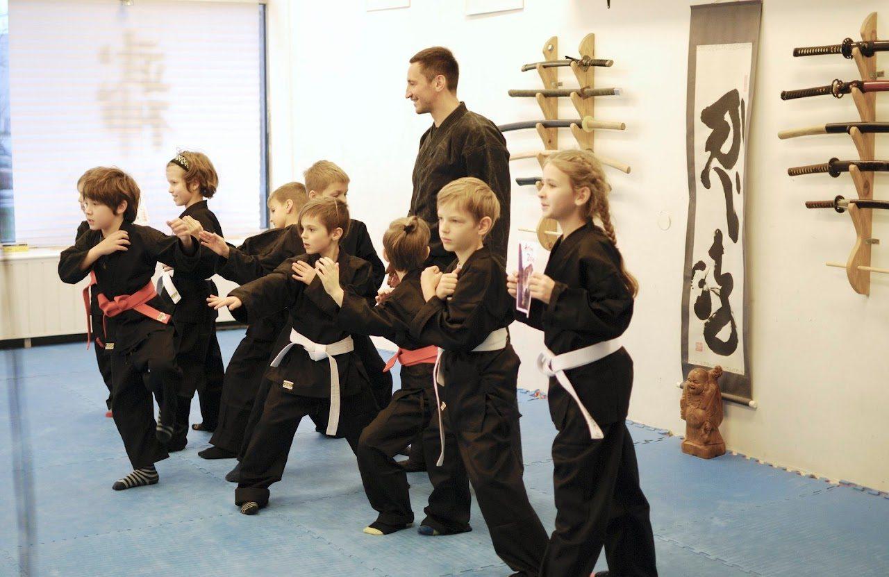 Bujinkan Budo Taijutsu treniruotės vaikams ir jaunimui