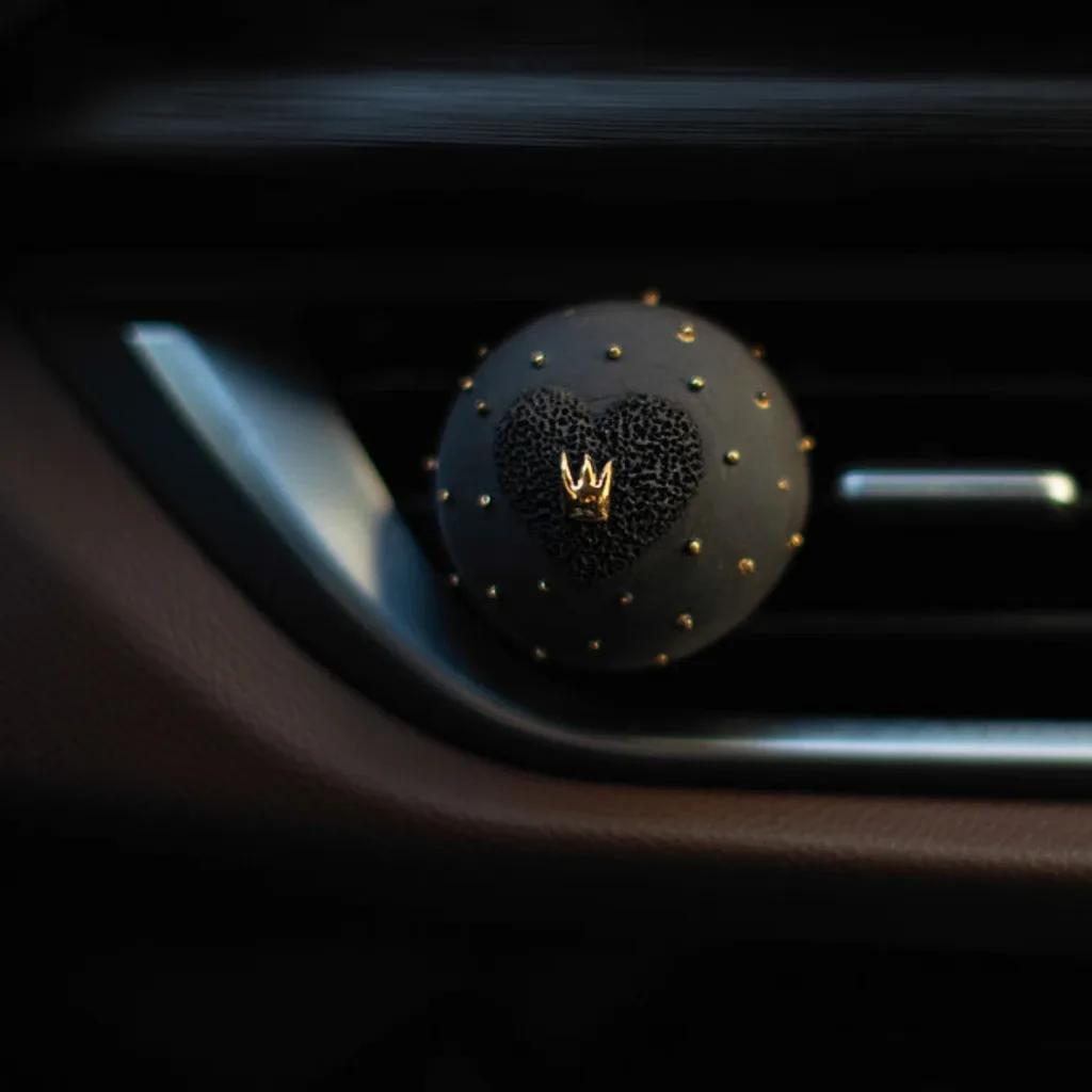 Keraminė automobilio dekoracija