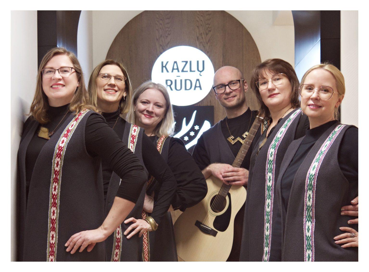 modernaus choro ansamblis "Zobalda"