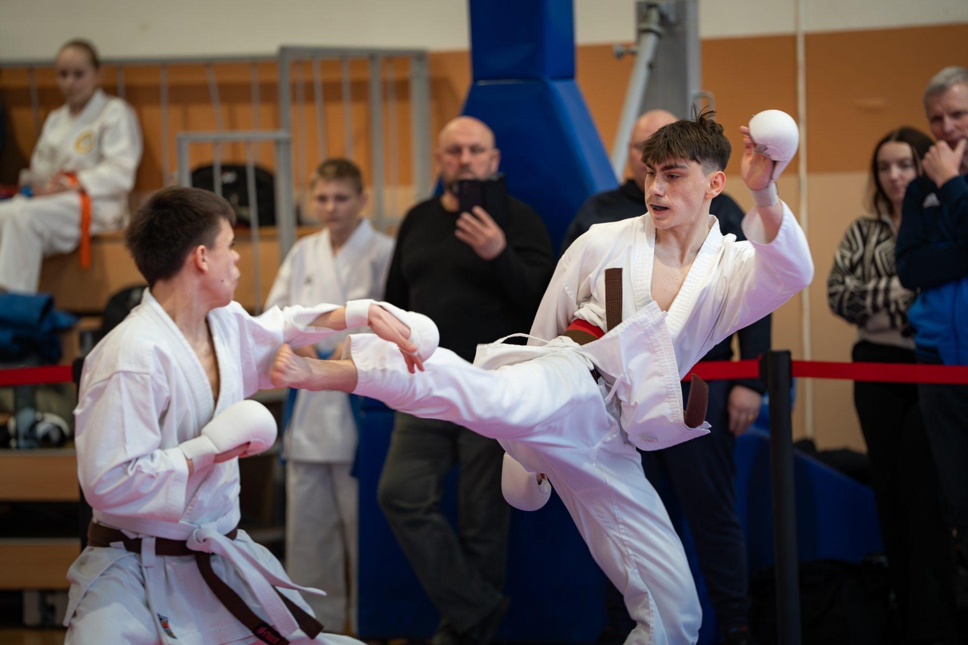 Shotokan karatė treniruotės | Karate Master