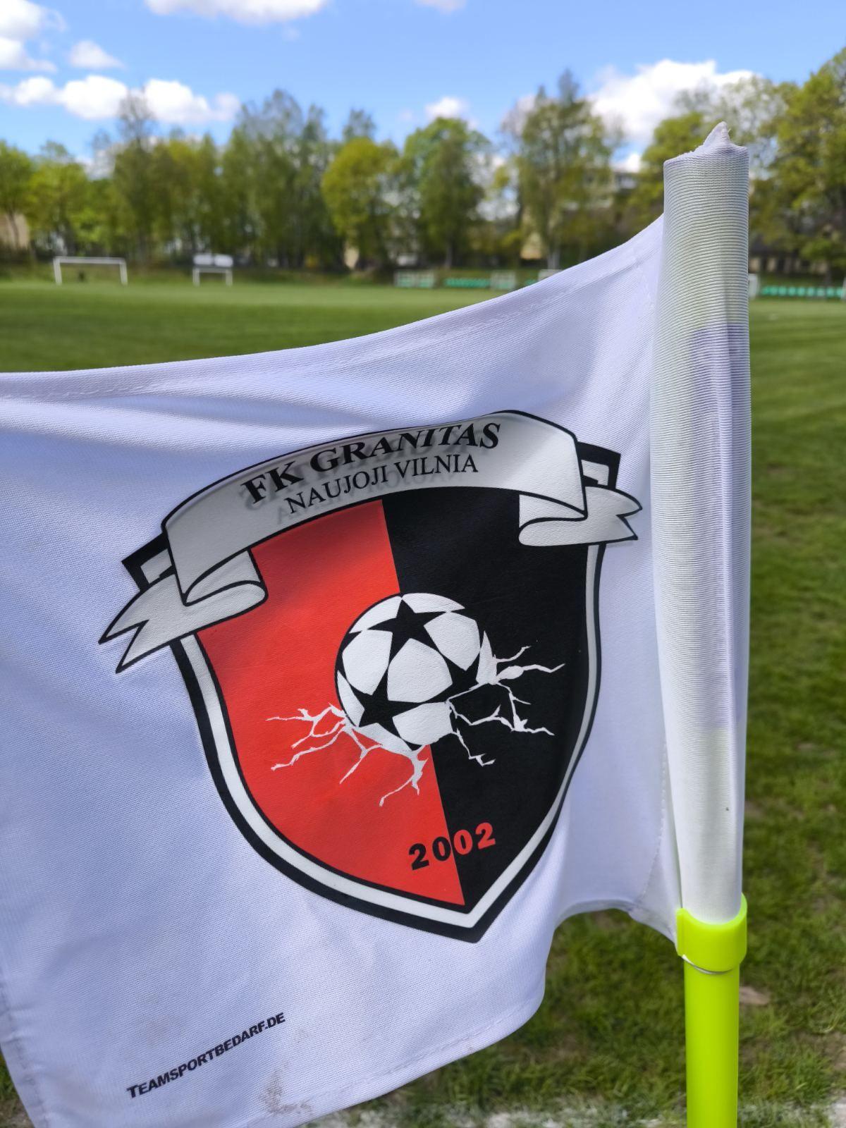 Futbolo treniruotės Naujojoje Vilnioje | 2002-2003 m. grupė