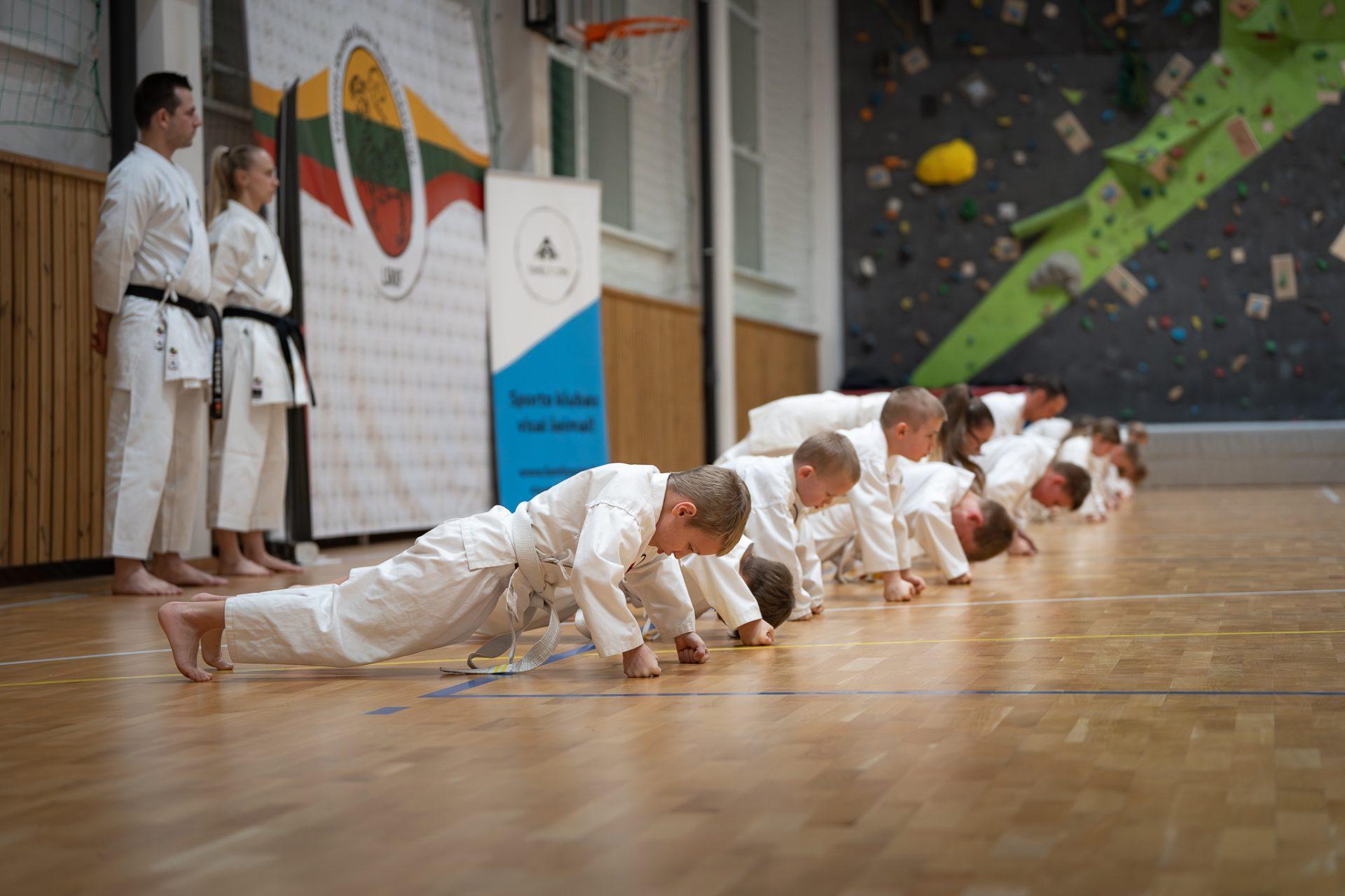 Shotokan karatė treniruotės | Karate Beginner