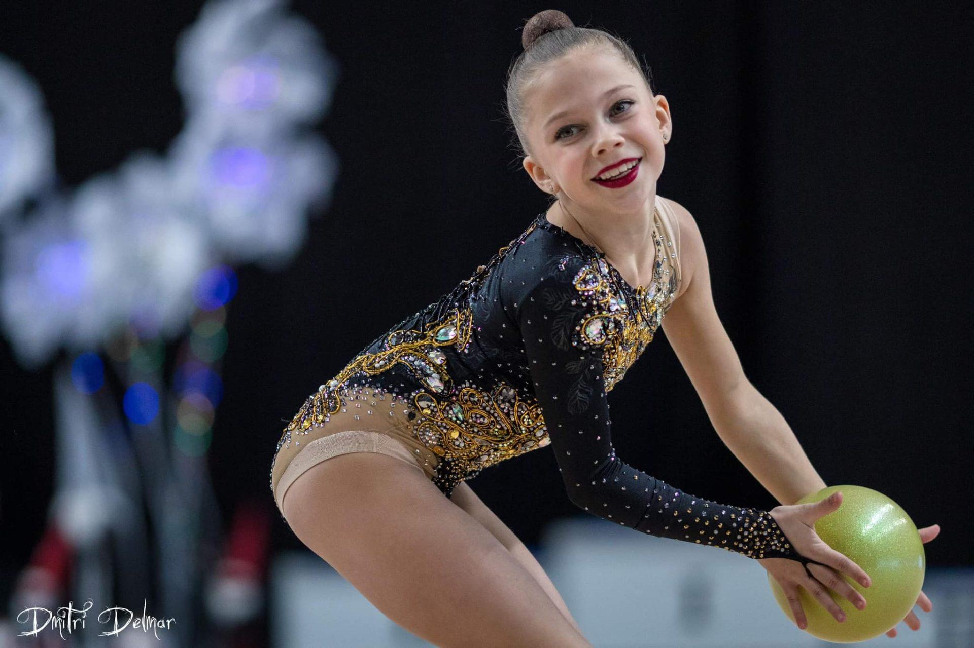 Meninės gimnastikos treniruotės mergaitėms (4–6 m.) |  Pradedančiųjų gr.