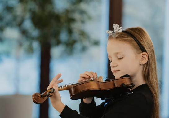 Muzikinio ugdymo studija Muzikutis